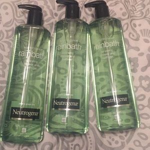 New neutrogena bath gel bottles.